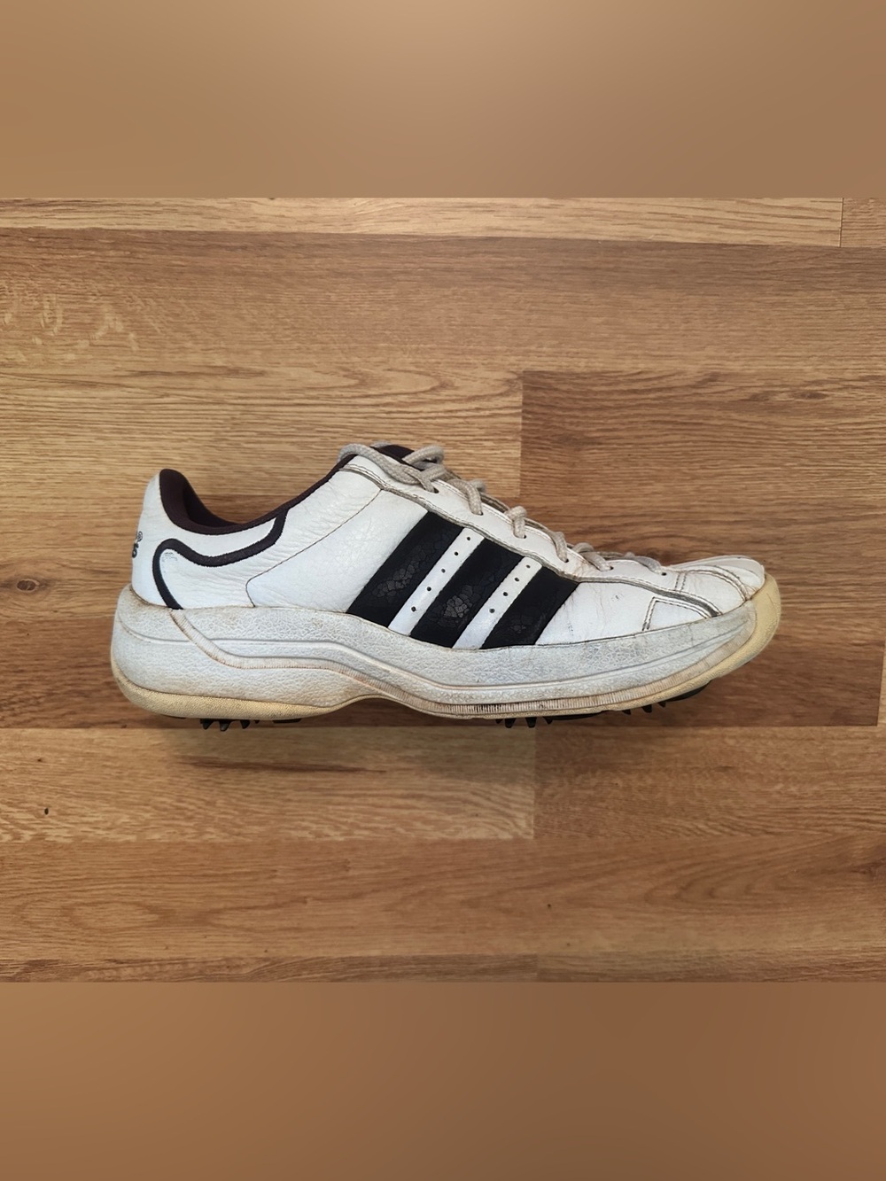 adidas Men’s 8.5 Golf Shoes